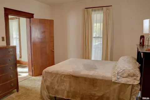 903 E Jefferson St, Macomb, IL 61455 photo 11