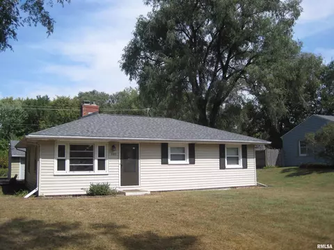 5307 E Richland Ave, Chillicothe, IL 61523