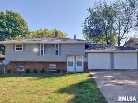 3806 N Donna Ln, Peoria, IL 61615