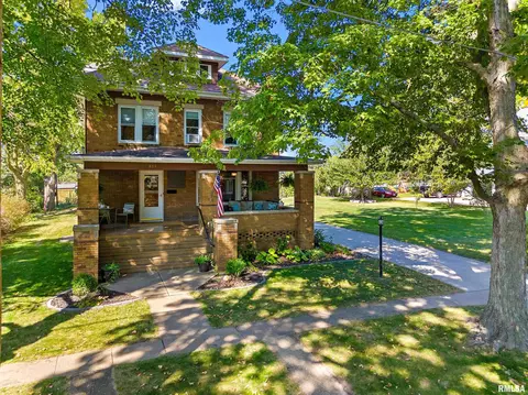 303 W Burton Ave, Eureka, IL 61530 photo 46
