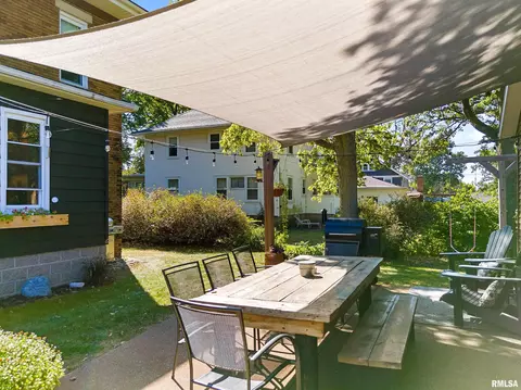 303 W Burton Ave, Eureka, IL 61530 photo 38