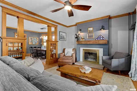303 W Burton Ave, Eureka, IL 61530 photo 15