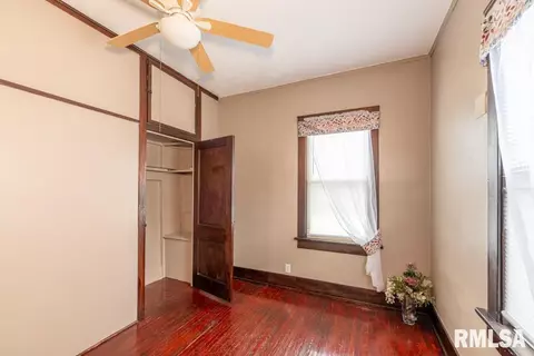 726 E Thrush Ave, Peoria, IL 61603 photo 21