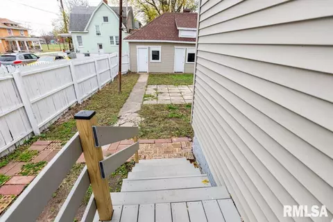 726 E Thrush Ave, Peoria, IL 61603 photo 42