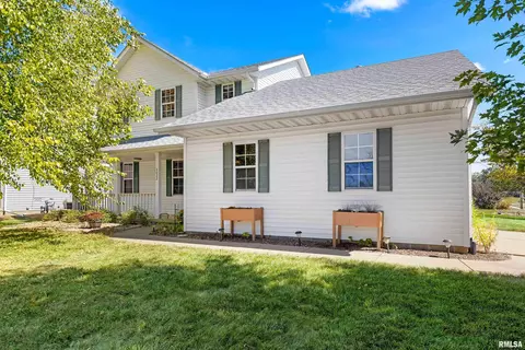 4022 S Paramount Rd, Bartonville, IL 61607 photo 2