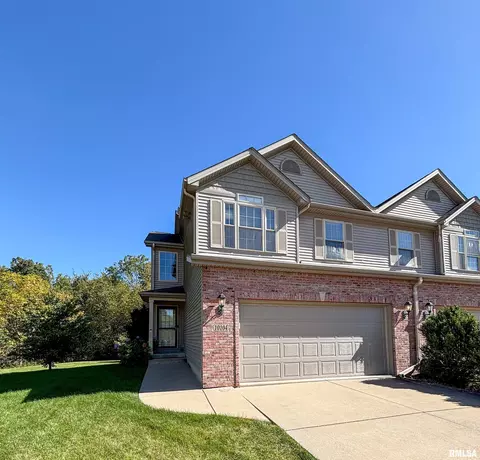 10104 N Brompton Ct, Peoria, IL 61615