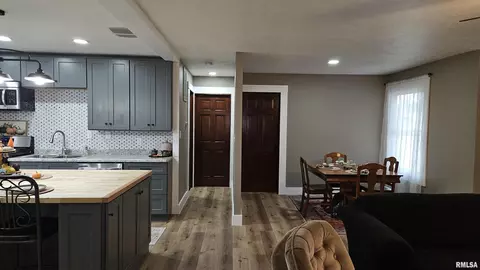 15 N 13th Ave, Canton, IL 61520 photo 19