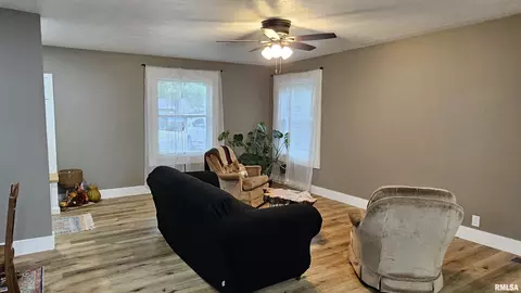 15 N 13th Ave, Canton, IL 61520 photo 15