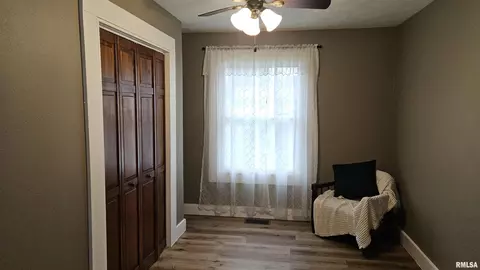 15 N 13th Ave, Canton, IL 61520 photo 49