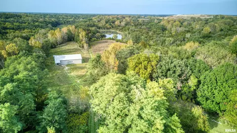 13823 W Cottonwood Rd, Hanna City, IL 61536