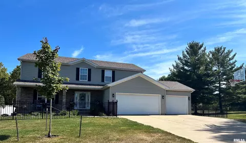 703 Devon Dr, Metamora, IL 61548