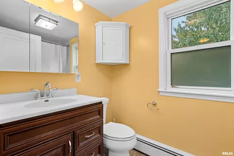 130 N Maple Ave, Morton, IL 61550 photo 24