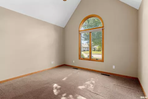 717 N Marcus Ct, Chillicothe, IL 61523 photo 28