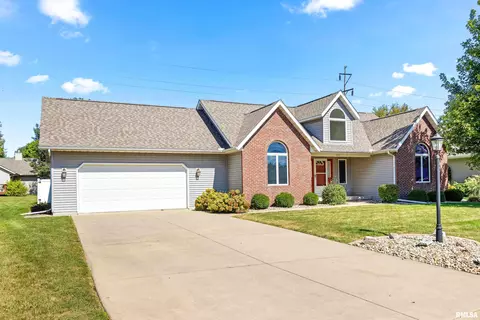 717 N Marcus Ct, Chillicothe, IL 61523