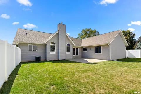 717 N Marcus Ct, Chillicothe, IL 61523 photo 5