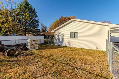 1020 3rd St, Lacon, IL 61540 photo 7