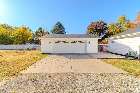 1020 3rd St, Lacon, IL 61540 photo 5