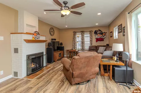 1020 3rd St, Lacon, IL 61540 photo 21