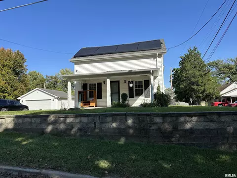 112 N Harrison St, Bartonville, IL 61607
