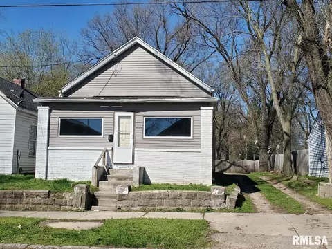 1307 S Blaine St, Peoria, IL 61605