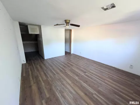 113 Bess St, Washington, IL 61571 photo 23