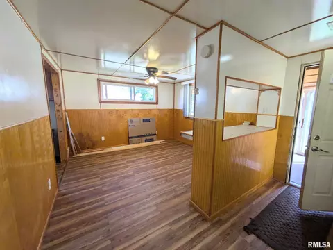 113 Bess St, Washington, IL 61571 photo 10