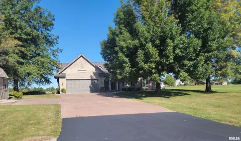 23302 N Oswego Dr, Cuba, IL 61427
