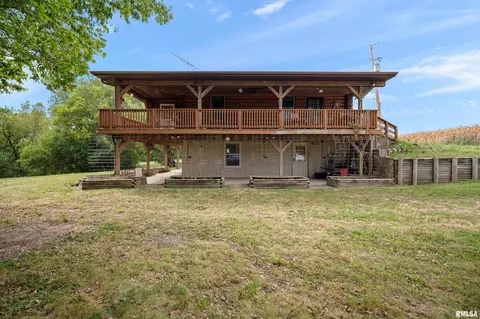 25801 N 800 Ave, Kewanee, IL 61443