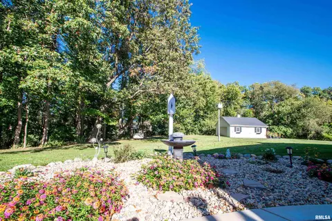 Exterior - 7716 W Brandon Ct, Mapleton, IL 61547 photo 7 of 9