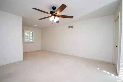 Bedroom - 7716 W Brandon Ct, Mapleton, IL 61547 photo 5 of 15