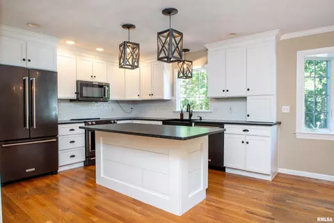 Kitchen - 7716 W Brandon Ct, Mapleton, IL 61547 photo 1 of 5