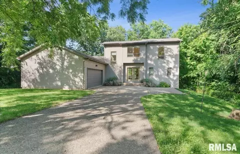 18649 N Apache Path, Danvers, IL 61732