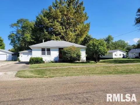 625 S Illinois St, Lewistown, IL 61542
