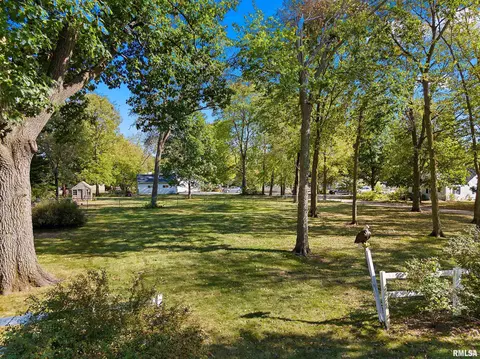 15902 N 6th St, Chillicothe, IL 61523 photo 9