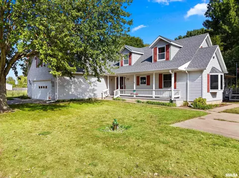 15902 N 6th St, Chillicothe, IL 61523