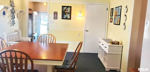 666 2nd Ave, Canton, IL 61520 photo 9
