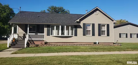 666 2nd Ave, Canton, IL 61520