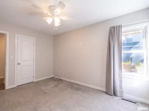 509 E 4th St, Delavan, IL 61734 photo 35