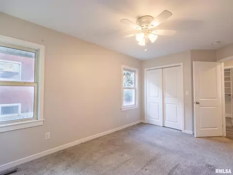 509 E 4th St, Delavan, IL 61734 photo 31