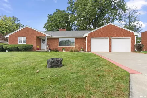 227 N Louisiana Ave, Morton, IL 61550