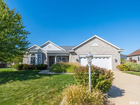 106 Windsong Dr, Washington, IL 61571