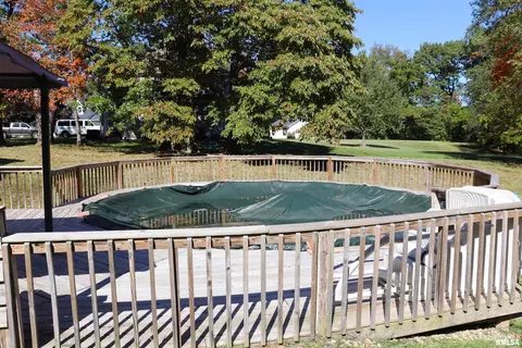 Exterior - 7706 W Brandon Ct, Mapleton, IL 61547 photo 6 of 14