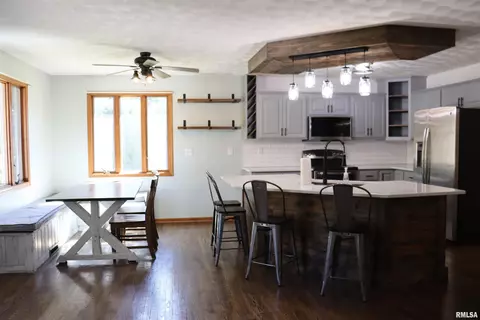 Kitchen - 7706 W Brandon Ct, Mapleton, IL 61547 photo 9 of 9