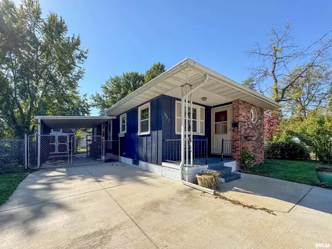 1002 E Gift Ave, Peoria, IL 61603 photo 2