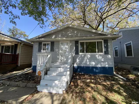 1905 E Purdue St, Peoria, IL 61614