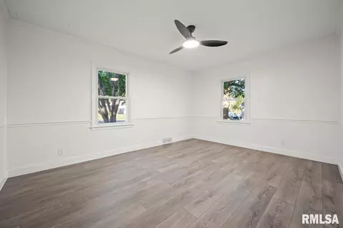 620 Spring St, Washington, IL 61571 photo 10