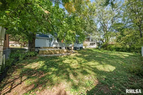 620 Spring St, Washington, IL 61571 photo 27