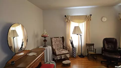 416 E Polk St, Cuba, IL 61427 photo 6