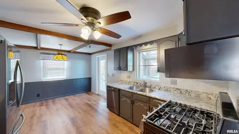 704 Devonshire Rd, Washington, IL 61571 photo 20