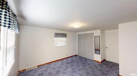 704 Devonshire Rd, Washington, IL 61571 photo 40